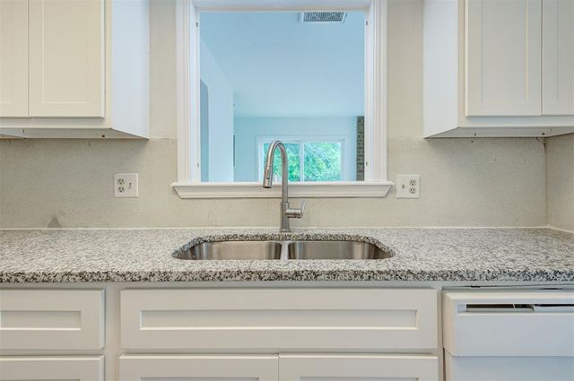 524 Westwood Court 526, Oklahoma City, OK 73127