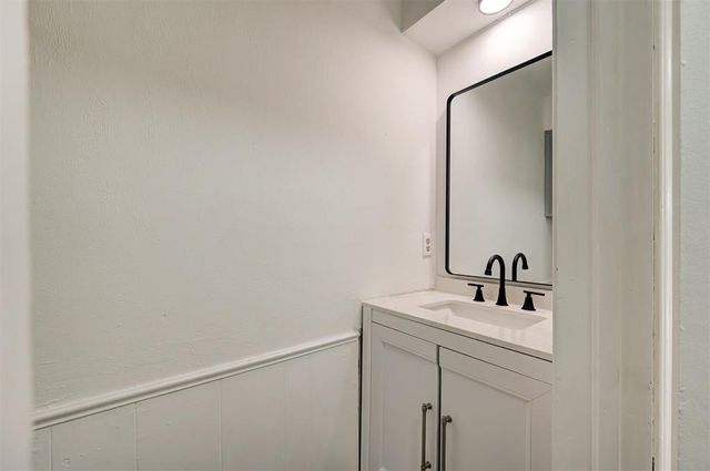 524 Westwood Court 526, Oklahoma City, OK 73127