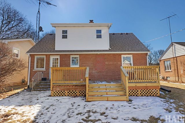 3912 West Avenue W, Mchenry, IL 60050