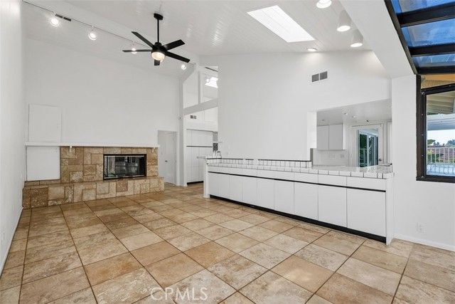 26581 Saddleback Dr, Mission Viejo, CA 92691