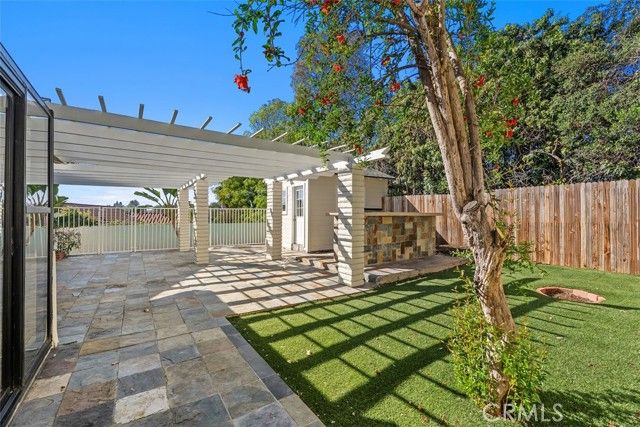 26581 Saddleback Dr, Mission Viejo, CA 92691