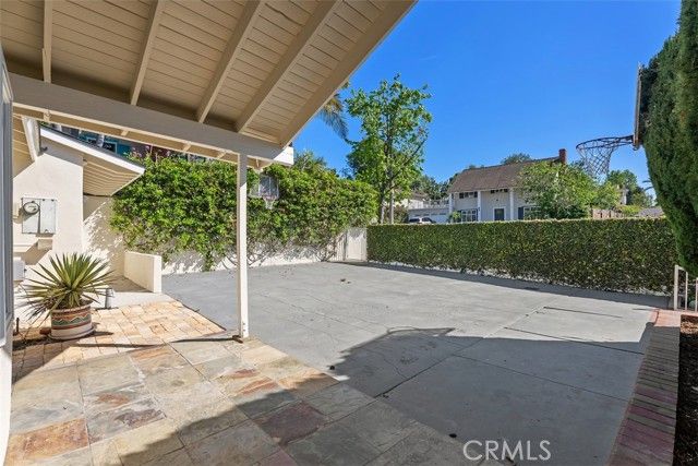26581 Saddleback Dr, Mission Viejo, CA 92691