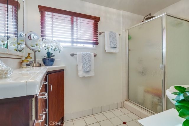 2815 E 5th Street, Long Beach, CA 90814