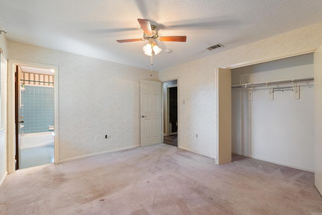 13 Oakdale Dr, Conway, AR 72034