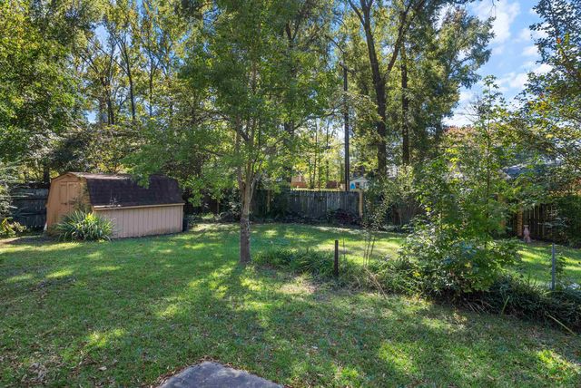 13 Oakdale Dr, Conway, AR 72034