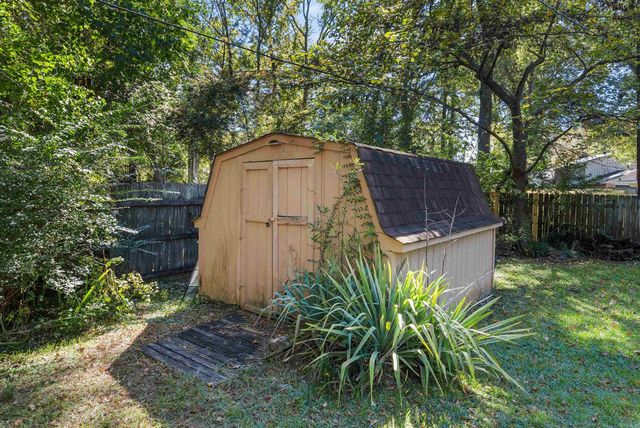 13 Oakdale Dr, Conway, AR 72034