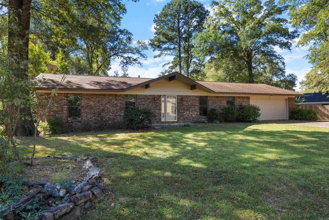 13 Oakdale Dr, Conway, AR 72034