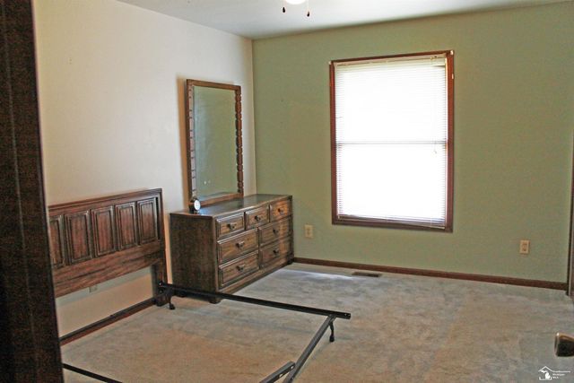 3227 Bluebush Road, Monroe, MI 48162