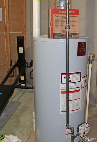 3227 Bluebush Road, Monroe, MI 48162