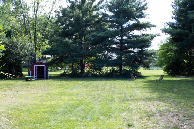 3227 Bluebush Road, Monroe, MI 48162