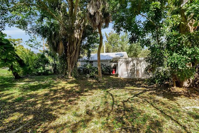 2562 ASHTON ROAD, Sarasota, FL 34231
