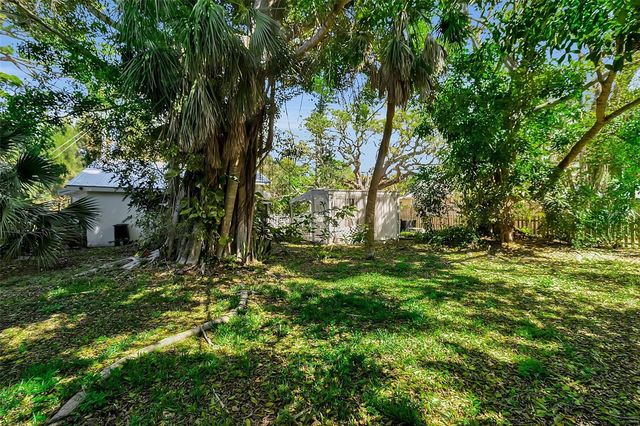 2562 ASHTON ROAD, Sarasota, FL 34231