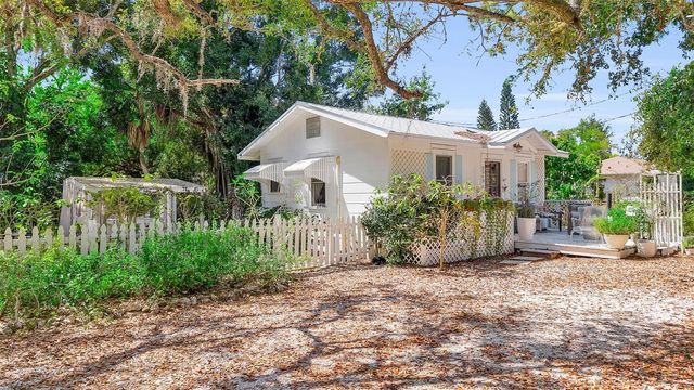 2562 ASHTON ROAD, Sarasota, FL 34231