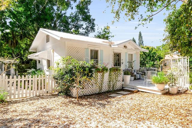 2562 ASHTON ROAD, Sarasota, FL 34231