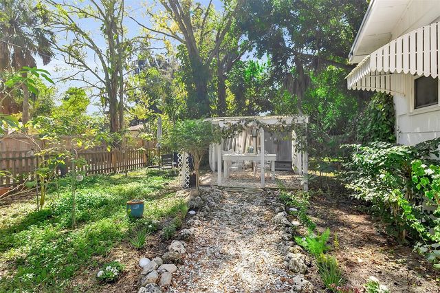 2562 ASHTON ROAD, Sarasota, FL 34231