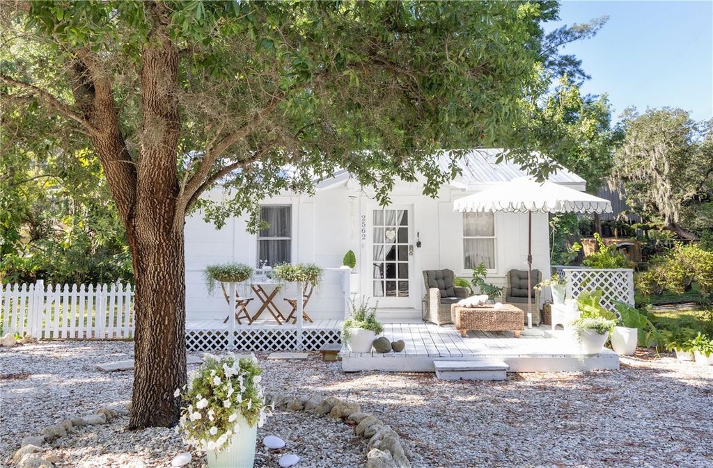 2562 ASHTON ROAD, Sarasota, FL 34231