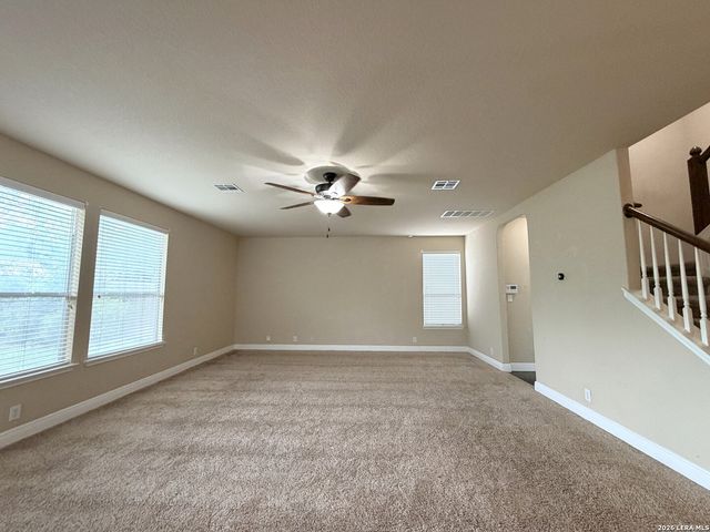 11802 LEMONMINT PKWY, San Antonio, TX 78245