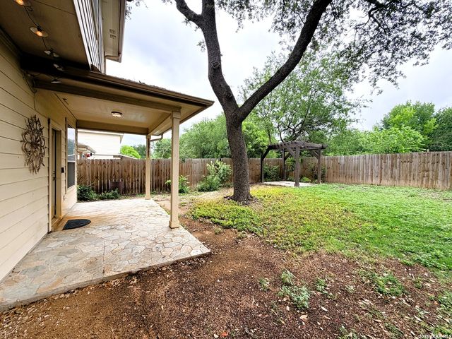 11802 LEMONMINT PKWY, San Antonio, TX 78245