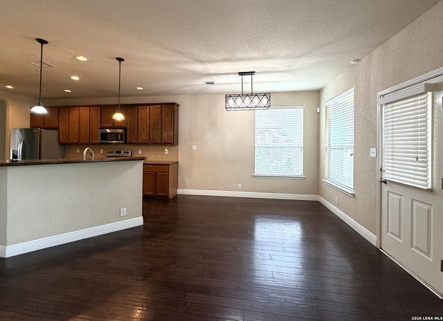 11802 LEMONMINT PKWY, San Antonio, TX 78245