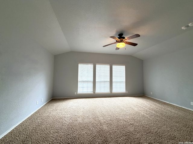 11802 LEMONMINT PKWY, San Antonio, TX 78245