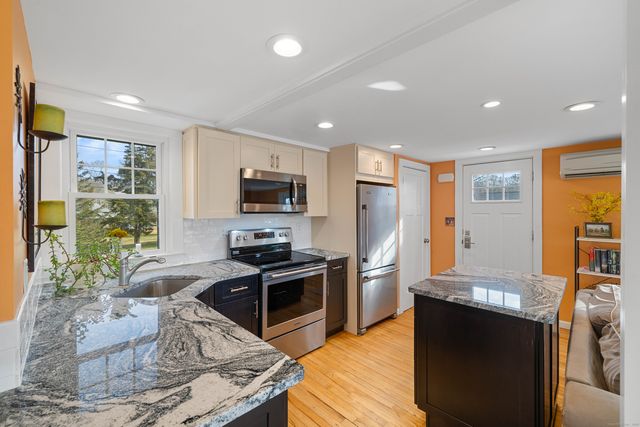 37 Nolin Road, Westbrook, CT 06498