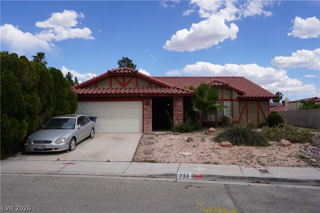 738 Loganrun Lane, Las Vegas, NV 89110