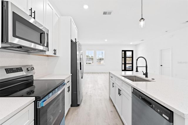 15303 SW 48TH AVENUE, Ocala, FL 34473