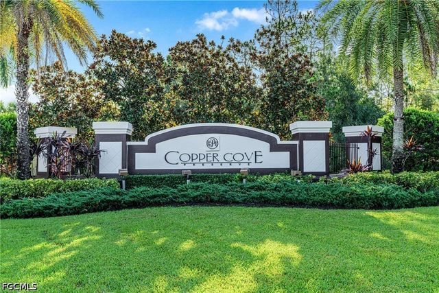 3652 Treasure Cove CIR, Naples, FL 34114