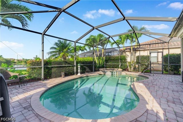 3652 Treasure Cove CIR, Naples, FL 34114