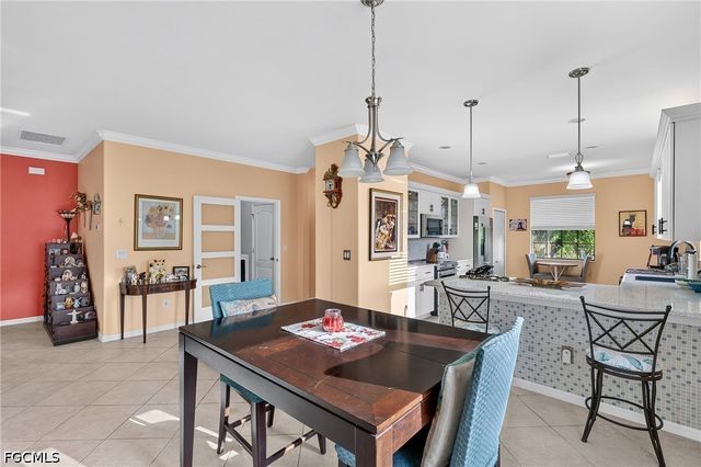 3652 Treasure Cove CIR, Naples, FL 34114