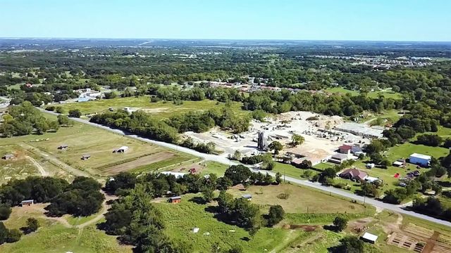 12100 Garden Grove Drive 2, Dallas, TX 75253