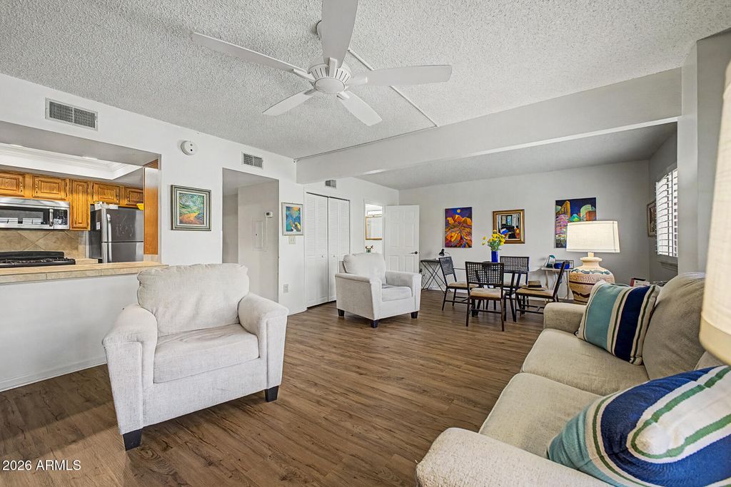 10330 W THUNDERBIRD Boulevard C108, Sun City, AZ 85351 — exterior