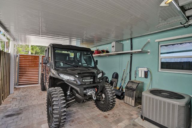 846 SW 11th Court, Fort Lauderdale, FL 33315