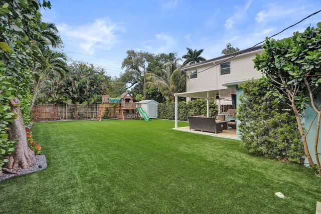 846 SW 11th Court, Fort Lauderdale, FL 33315