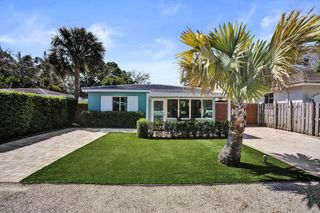 846 SW 11th Court, Fort Lauderdale, FL 33315