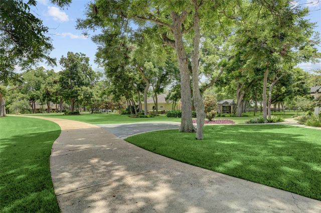2531 Churchills Ferry Crossing, Richmond, TX 77406