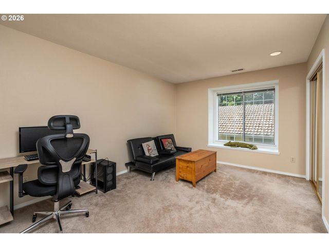 1840 REES HILL Rd 21, Salem, OR 97306