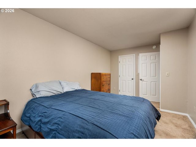 1840 REES HILL Rd 21, Salem, OR 97306