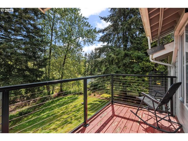 1840 REES HILL Rd 21, Salem, OR 97306