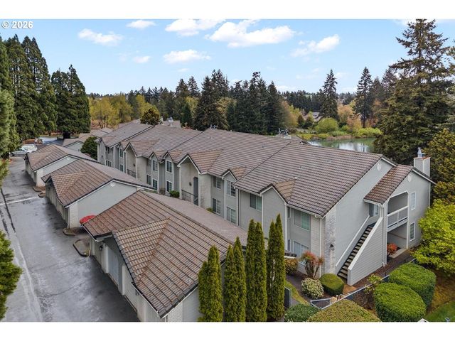 1840 REES HILL Rd 21, Salem, OR 97306