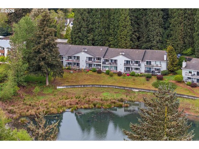 1840 REES HILL Rd 21, Salem, OR 97306