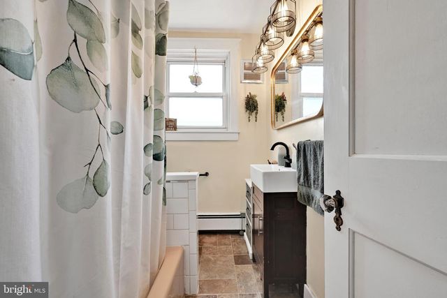 1380 KENHORST BLVD, Reading, PA 19607