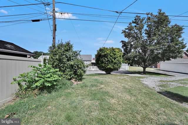 1380 KENHORST BLVD, Reading, PA 19607