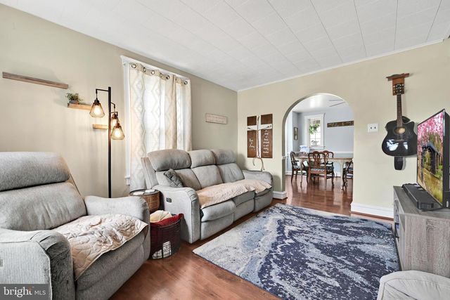 1380 KENHORST BLVD, Reading, PA 19607