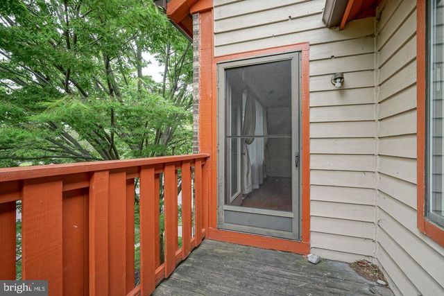 2719-B SUSSEX CT, Mount Laurel, NJ 08054