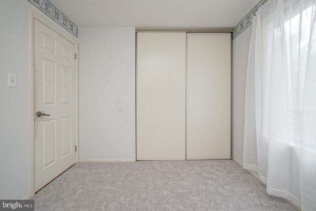 2719-B SUSSEX CT, Mount Laurel, NJ 08054