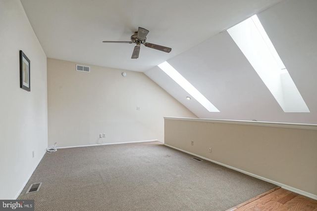 2719-B SUSSEX CT, Mount Laurel, NJ 08054