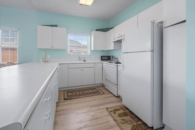 3915 Gladiola Ct Unit 304, Myrtle Beach, SC 29588