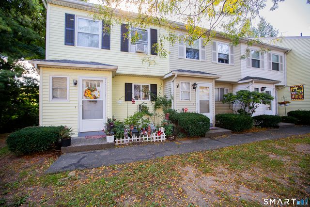 25 Padanaram Road 23, Danbury, CT 06811
