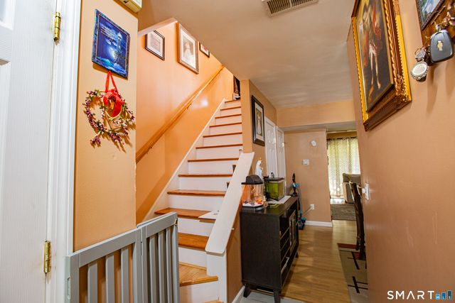 25 Padanaram Road 23, Danbury, CT 06811